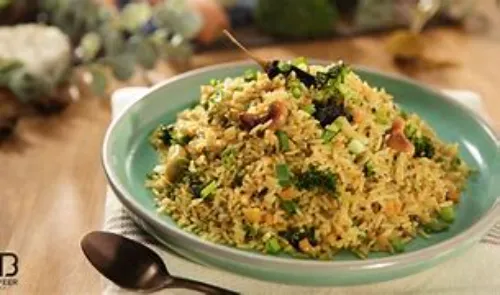 Singapore Veg Fried Rice
